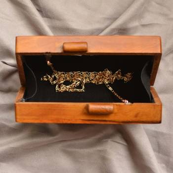 Floral wooden printed clutch bag for women with detachable strap 3