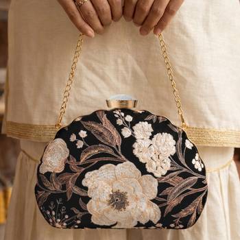Black & white printed box clutch bag for women with detachable strap 1