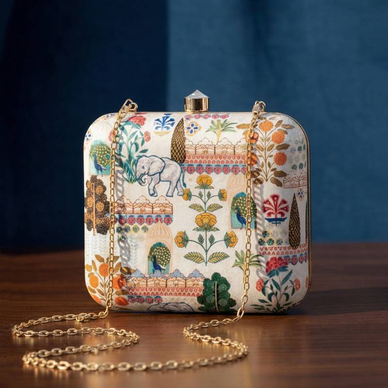 Graphic printed box clutchbag for women with detachable strap
