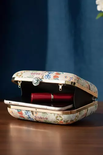 Graphic printed box clutchbag for women with detachable strap