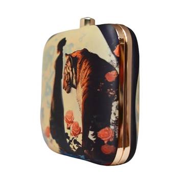 Women with tiger portarit printed box clutch bag for women with detachable strap 2