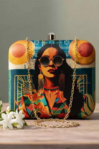 Graphic printed box clutch bag for women with detachable strap