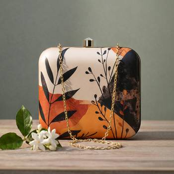 Abstract art printed box clutch bag for women with detachable strap 1