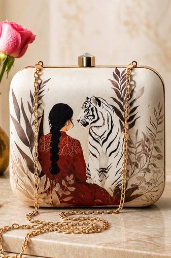 Lady with white tiger printed box clutch bag for women with detachable strap