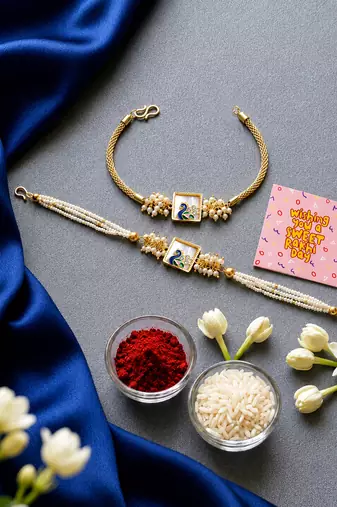 Royal peacock bhaiya bhabhi rakhi set with pearl clusters