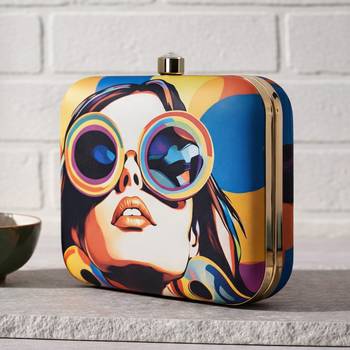 Multicolored portrait printed clutch bag for women with detachable strap 2