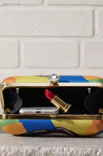 Multicolored portrait printed clutch bag for women with detachable strap