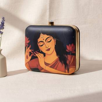 Black based dancing lady portrait printed clutch bag for women with detachable strap 2