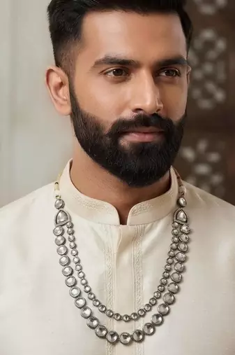 White antique gold-plated agate stone  kundan dula mala Men Jewellery