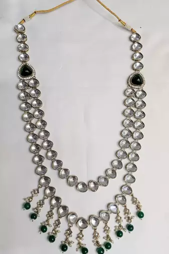 Green antique gold-plated agate stone kundan dula mala Men Jewellery