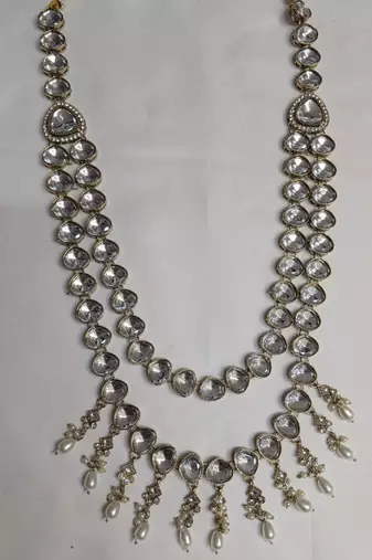 White antique gold-plated agate stone kundan dula mala Men Jewellery
