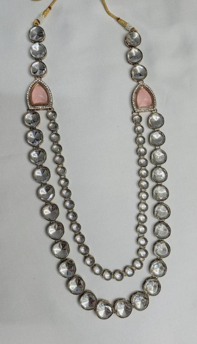 Pink antique gold-plated agate stone kundan dula mala Men Jewellery