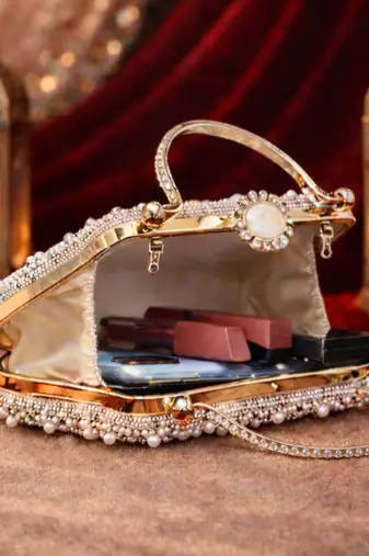 White pearl & arch-pattern handle clutch bag for women with detachable strap
