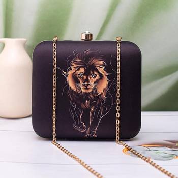 Majestic lion royale printed clutch for women with detachable strap 1