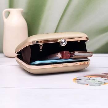 Golden tree pattern printed clutch bag for women with detachable strap 3