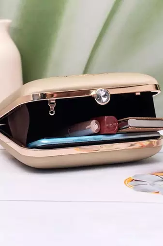 Golden tree pattern printed clutch bag for women with detachable strap