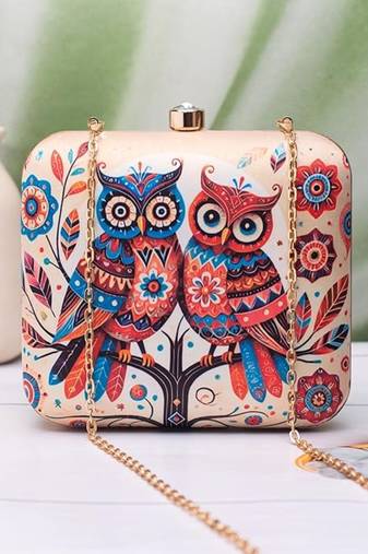Twin owls printed clutch for women with detachable strap