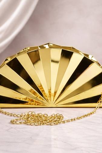 Elegant golden fan-shaped acrylic clutch bag for women with detachable strap