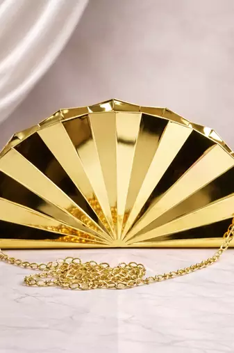Elegant golden fan-shaped acrylic clutch bag for women with detachable strap