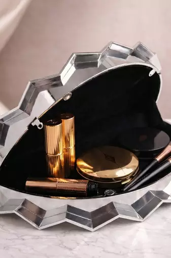 Elegant silver fan-shaped acrylic clutch bag for women with detachable strap