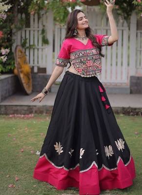 Black & Pink Gamthi Embroidered Foil Print Rayon Flared Lehenga Choli Set 1