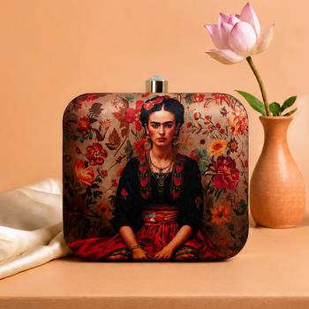 Printed box clutch bag for women with detachable strap 1