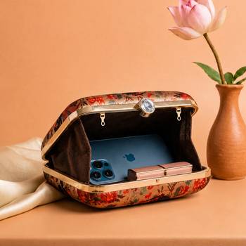 Printed box clutch bag for women with detachable strap 3