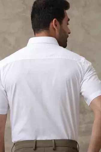 Men classic spread collar solid cotton formal shirt
