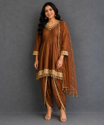 Metallic brown mirror embroidered silk kurta set 3
