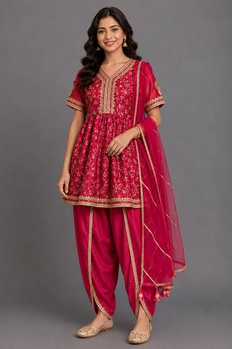 Fuschia pink embroidered chanderi kurta set