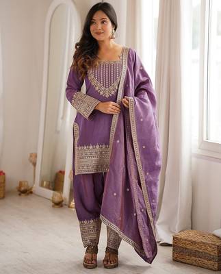 Lavender embroidered kurti set with farshi pant and dupatta 1