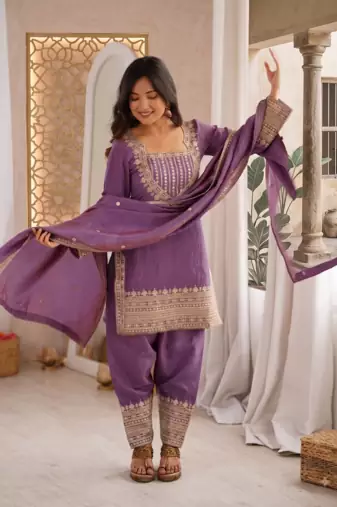 Lavender embroidered kurti set with farshi pant and dupatta