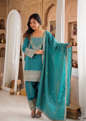 Rama green embroidered short kurti with farshi pant and dupatta set 2