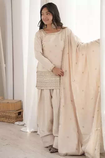 Designer cream ethnic kurti set with farshi pant & border dupatta