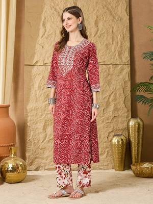 Women Ethnic Motifs Printed Regular Mirror Work  Cotton Kurta with Trouser 1
