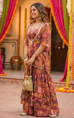 Purple kitschy print crop top and sharara set 2