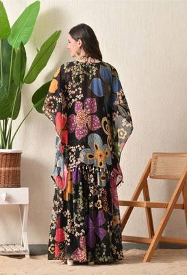 Straight fit kaftan top floral print georgette sharara pants in the matching print. 4
