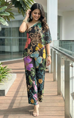 Black floral one-shoulder co-ord set 3