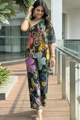 Black floral one-shoulder co-ord set