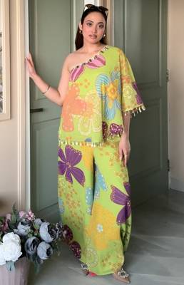 Parrot green floral one-shoulder co-ord set 2