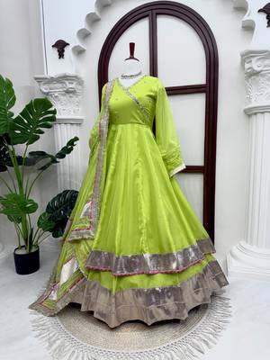 Green Tabby Organza Silk Blend Anarkali Lehenga Set with Mirror Hand Work 2