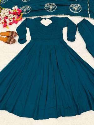 Teal Color embroidery work Silk Blend Salwar Suit 4