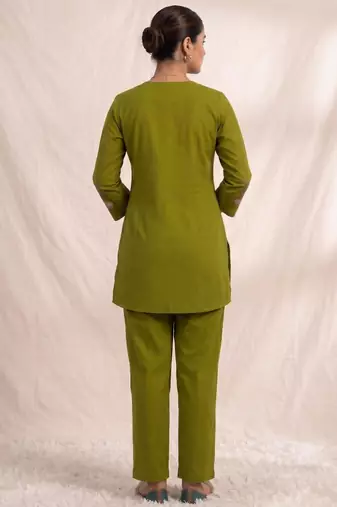 Green rayon cord set in green color