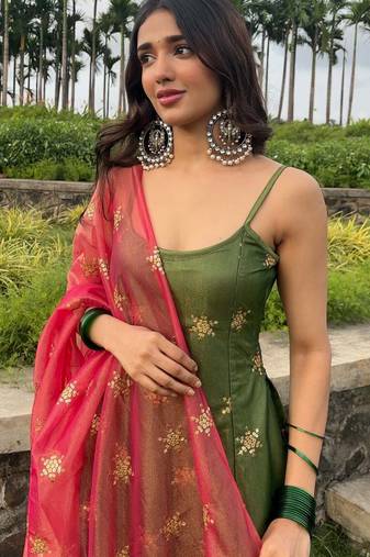  emerald elegance salwar suit