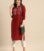 Women maroon geometric yoke design cotton kurta