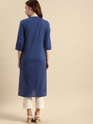 women blue geometric yoke design cotton kurta 2