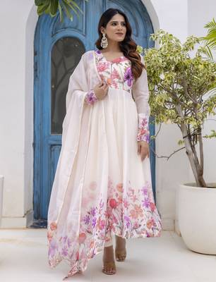  off-white organza floral printed anarkali gown set with dupatta & pant 2