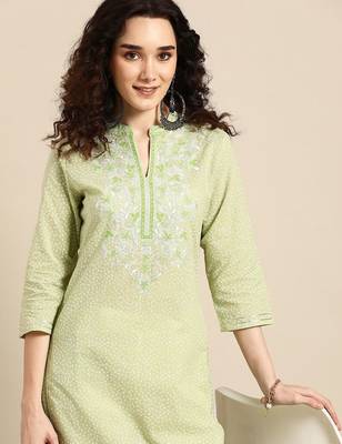 women green floral yoke design thread work pastels kurta 3