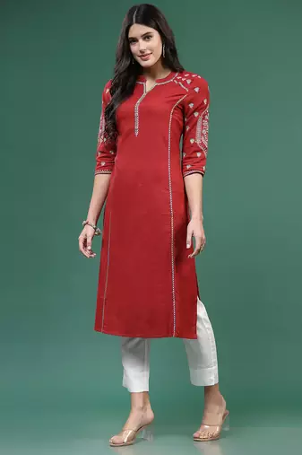 Women ethnic motifs embroidered cotton straight kurta