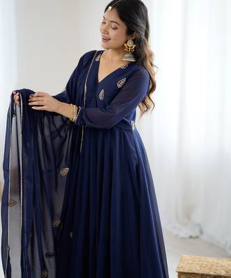  navy blue georgette anarkali suit set with zari & sequins embroidery 4